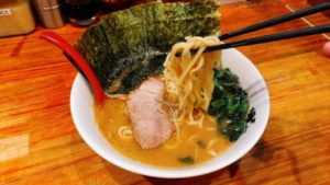 洞くつ家