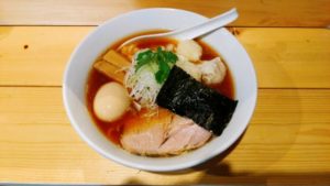 麺や ほころび