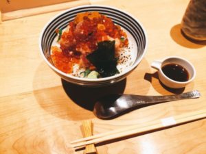 日本橋海鮮丼 つじ半（アークヒルズ店）