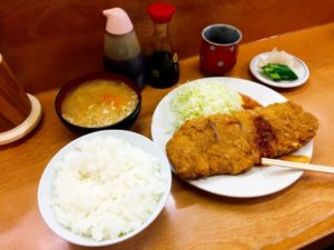 とんかつ キッチン なか野