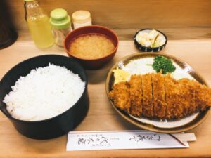 とんかつ 代々木庵