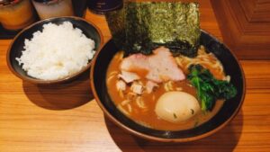 横浜家系らーめん 輝道家