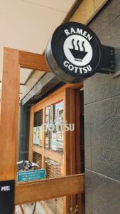 RAMEN GOTTSU（らーめん ごっつ）