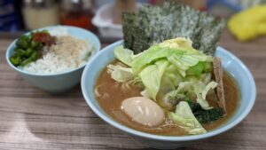 横浜家系ラーメン 武蔵家 中野本店