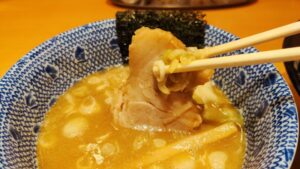 六厘舍