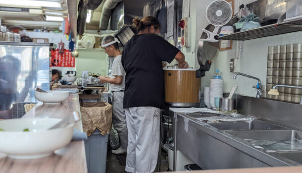 横浜家系ラーメン 武蔵家 中野本店