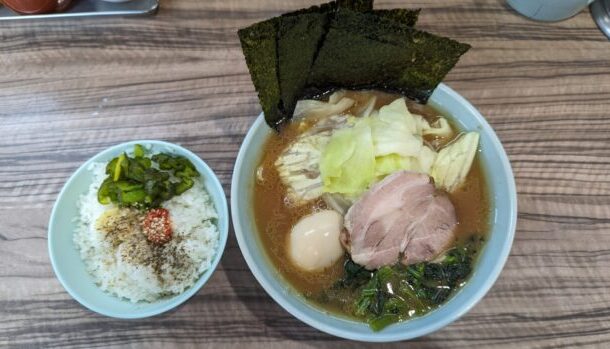 横浜家系ラーメン 武蔵家 中野本店