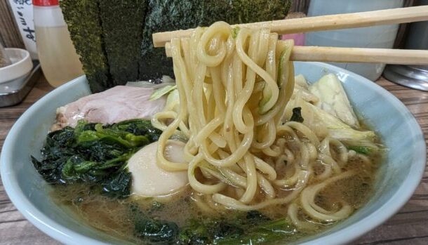 横浜家系ラーメン 武蔵家 中野本店