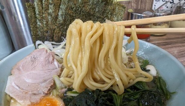 横浜家系ラーメン 武蔵家 中野本店