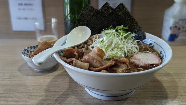 覆めん 花木